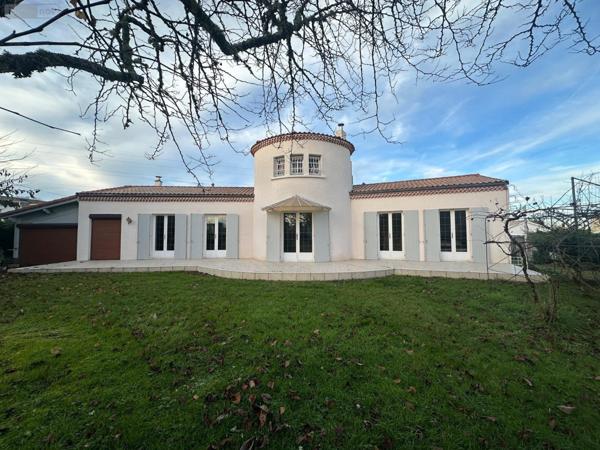 Maison individuelle à vendre à Léognan en Gironde (33850), ref : 33049/142