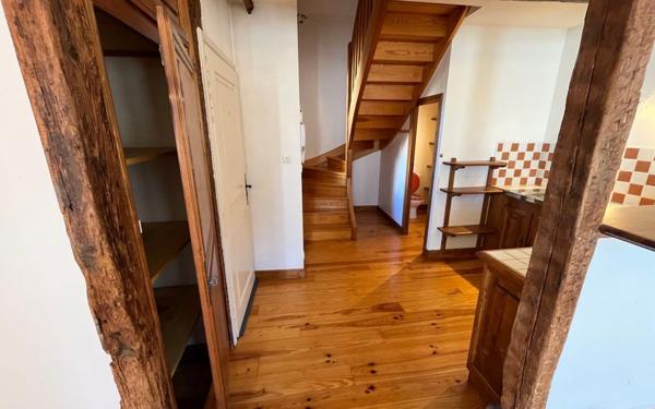 Appartement à louer    2 pièces • 44 m2 Mende