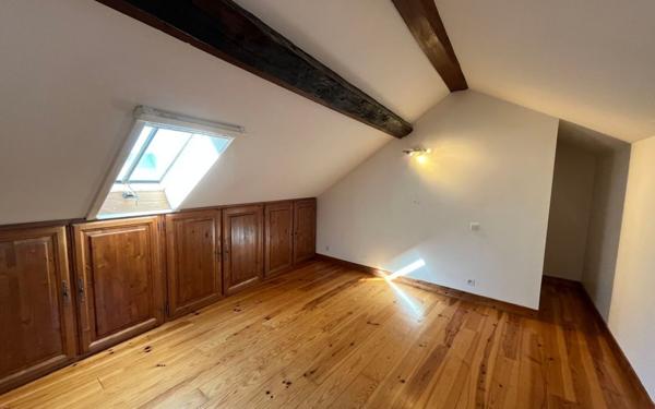 Appartement à louer    2 pièces • 44 m2 Mende