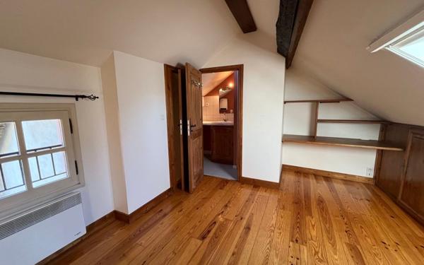 Appartement à louer    2 pièces • 44 m2 Mende