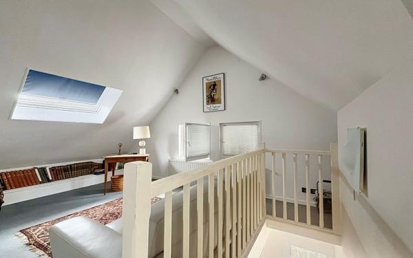 Maison à vendre    6 pièces • 121 m2 Talant