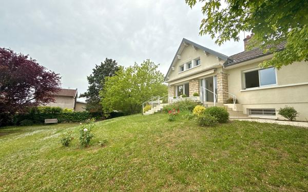 Maison à vendre    6 pièces • 121 m2 Talant