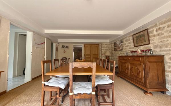 Maison à vendre    6 pièces • 121 m2 Talant