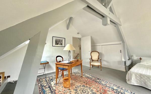 Maison à vendre    6 pièces • 121 m2 Talant