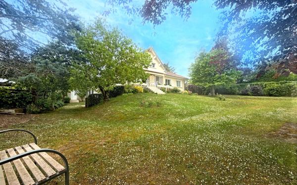 Maison à vendre    6 pièces • 121 m2 Talant