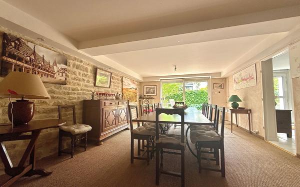 Maison à vendre    6 pièces • 121 m2 Talant