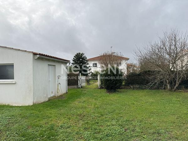 2 min Rochefort : Echillais : Maison 3 chambres, grand Garage et jardin