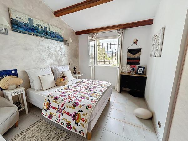 Maison rénovée avec jardin – Quartier résidentiel recherché de Manosque