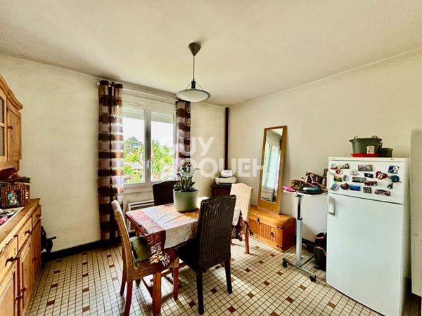 Maison à vendre à Vaulx-en-Velin - 7 pièces, 6 chambres