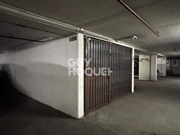 PARIS XVI, 2 pièces avec balcon, box, vue dégagée Passy au calme