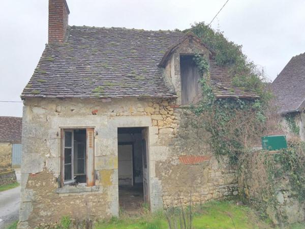 Ensemble immobilier à réhabiliter à SAUZELLES