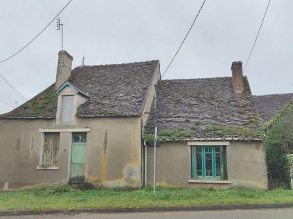 Ensemble immobilier à réhabiliter à SAUZELLES