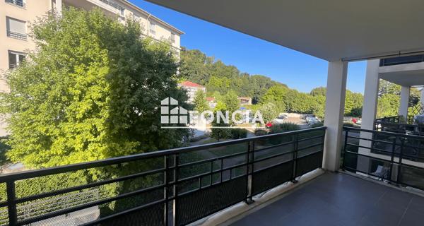 Location Appartement 3 pièces 69.07 m² - Bourgoin-jallieu 38300