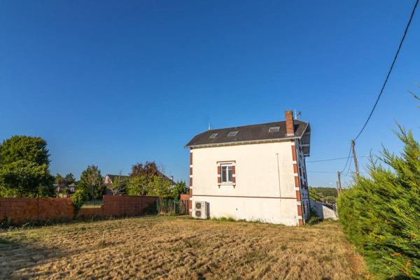 Maison Poulaines 6 pièce(s) 90.26 m2