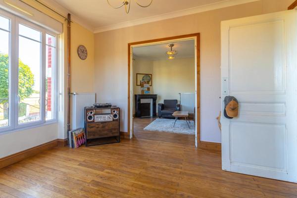 Maison Poulaines 6 pièce(s) 90.26 m2