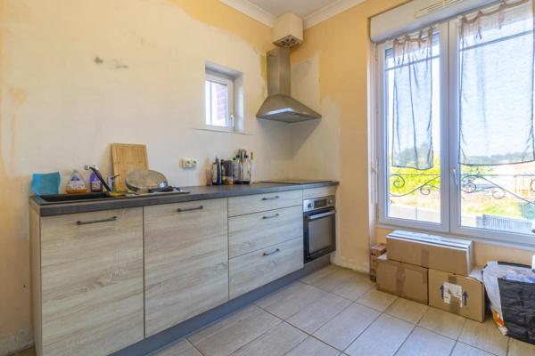 Maison Poulaines 6 pièce(s) 90.26 m2