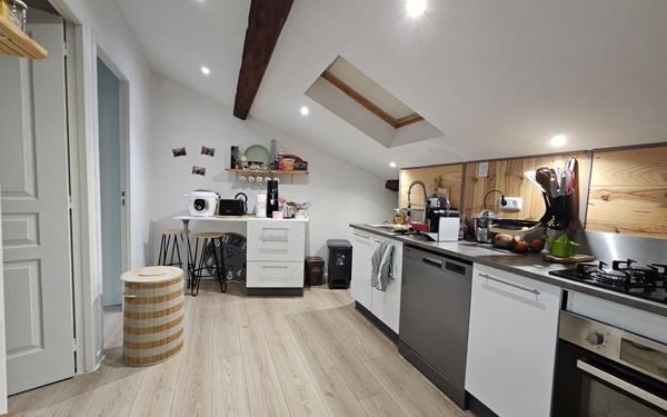 Appartement à vendre    3 pièces • 41,66 m2 Saint-Étienne
