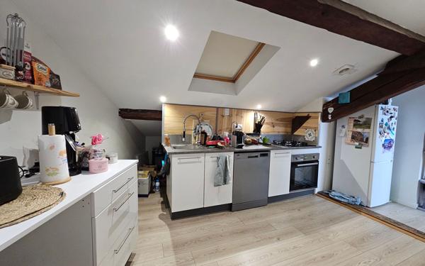 Appartement à vendre    3 pièces • 41,66 m2 Saint-Étienne