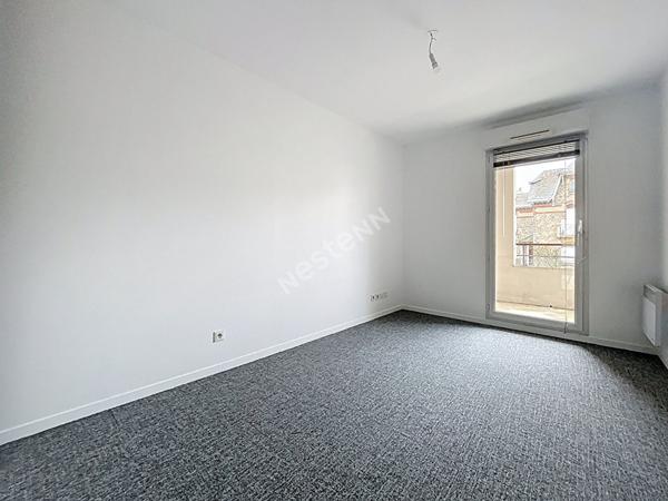 Nantes Sainte-Thérèse / Local commercial ou Appartement 100m² / ASCENSEUR / BALCON / DPE en C /