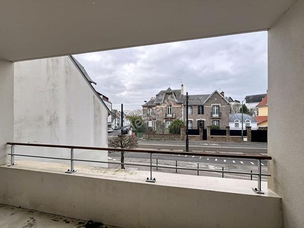 Nantes Sainte-Thérèse / Local commercial ou Appartement 100m² / ASCENSEUR / BALCON / DPE en C /