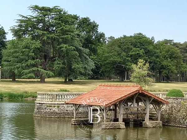 Nantes, Château 7 Chambres -  900 m² à vendre