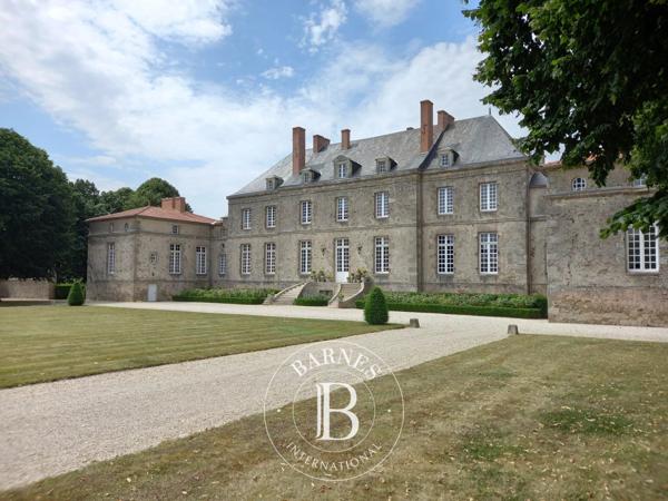 Nantes, Château 7 Chambres -  900 m² à vendre