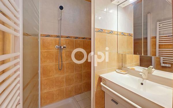 Appartement à vendre    1 pièce • 25,92 m2 Sanary-sur-Mer