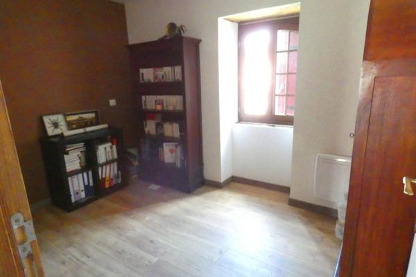 MAISON En PIERRE RENOVEE Velzic (15590)