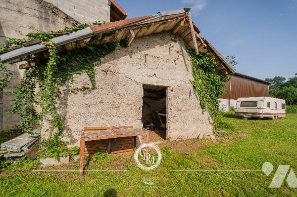 A RENOVER - DESINGY - MAISON - environ 99 m²