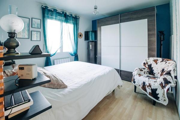 Maison de 159 m² , un terrain de 1015 m² à proximité de l'axe Rennes / Laval