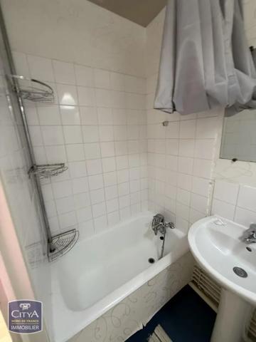 Appartement à louer 1 pièce 25m² Dunkerque (59240)