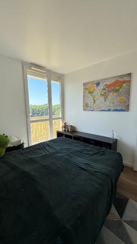 COUP DE CŒUR – Appartement 4 pièces entièrement rénové, lumineux, avec balcon et parking