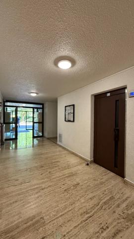 COUP DE CŒUR – Appartement 4 pièces entièrement rénové, lumineux, avec balcon et parking