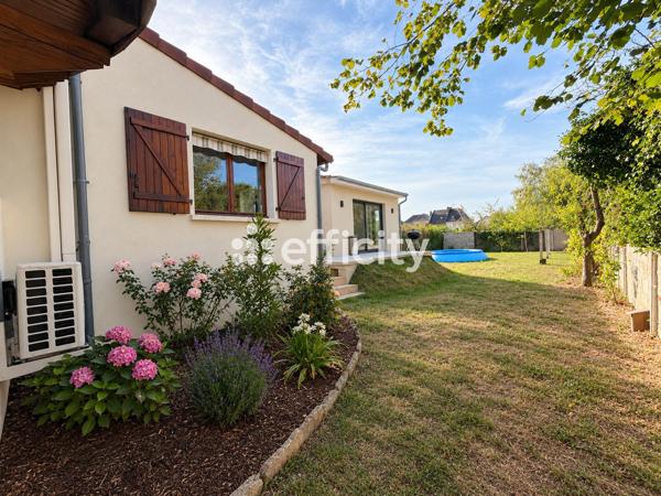 Maison
         4 pièces
        - 92 m² Exclusivité 209 000 € *