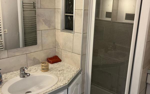 Appartement à vendre    2 pièces • 30 m2 La Seyne-sur-Mer