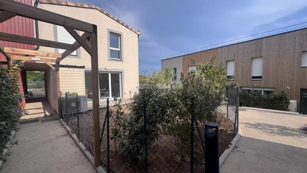 Vente Villa 4 pièces 80 m2 à Saint-Laurent-du-Var