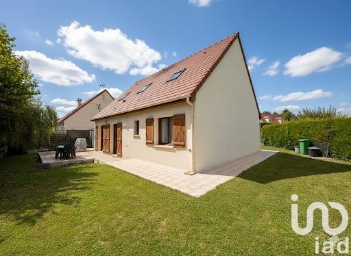 House for sale 6 rooms 135 m² Gallardon