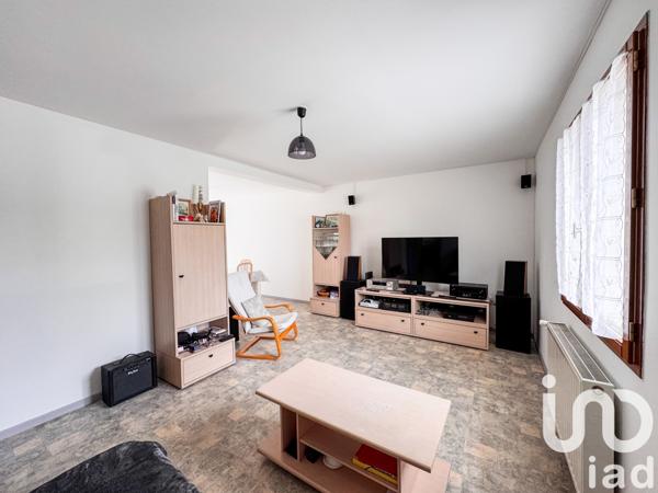 House for sale 6 rooms 135 m² Gallardon