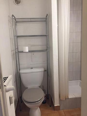 Saint-Maur Créteil - STUDIO 24.56 M² avec balcon et parking