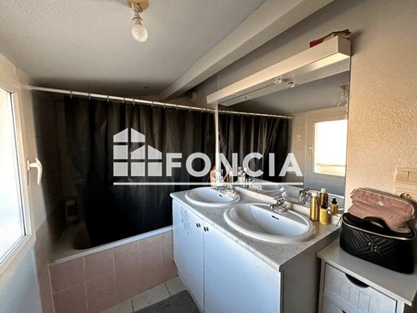 À vendre Maison 4 pièces 84.48 m² - Poulx 30320