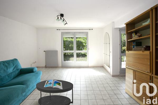 Apartment for sale 3 rooms 67 m² Saint-Égrève