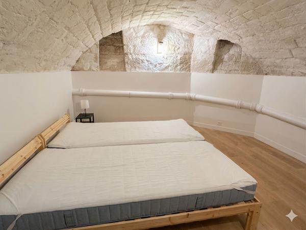 3 P - VILLIERS - CLEFS EN MAIN