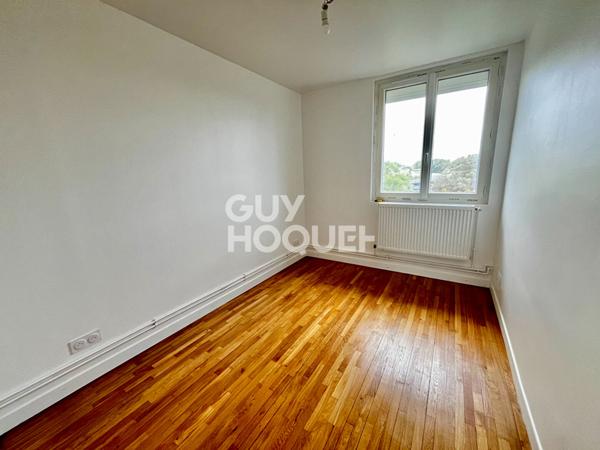 SUPERBE T4 A LOUER ENTIEREMENT REFAIT