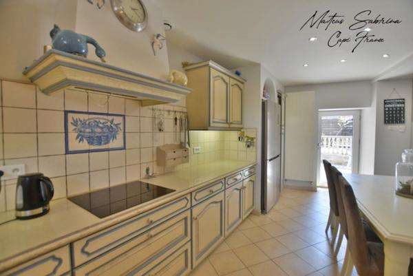 EXCLUSIVITÉ – Maison de village de 165.50m² au cœur de la commune Machilly