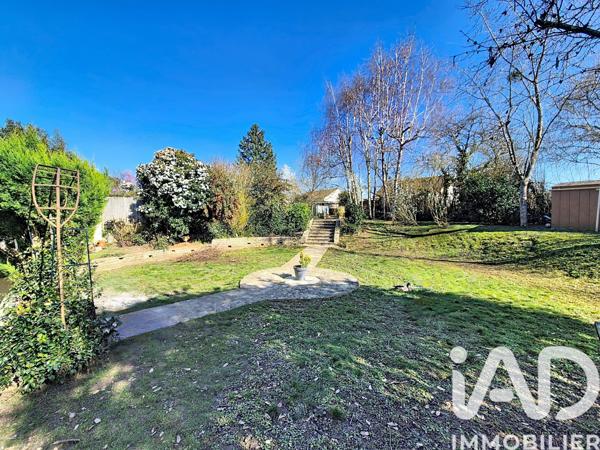 Maison à vendre 8 pièces 204 m² Vinneuf