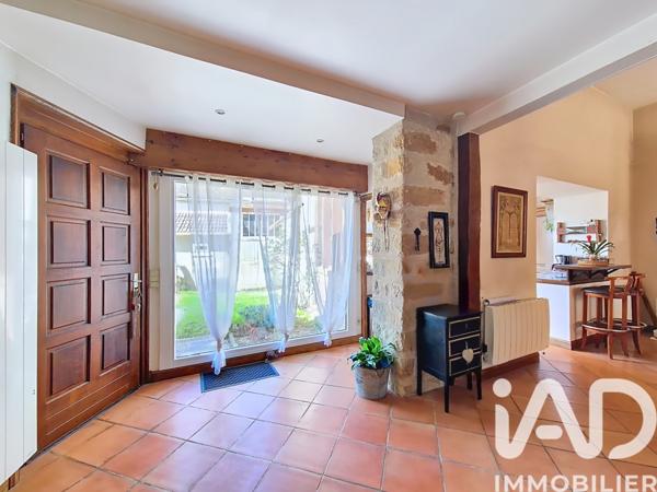 Maison à vendre 8 pièces 204 m² Vinneuf