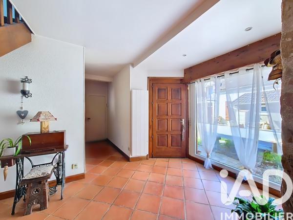 Maison à vendre 8 pièces 204 m² Vinneuf