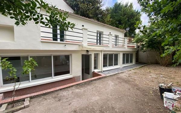 Maison à vendre    4 pièces • 87,49 m2 Saint-Maur-des-Fossés