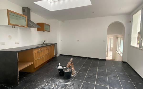 Maison à vendre    4 pièces • 87,49 m2 Saint-Maur-des-Fossés