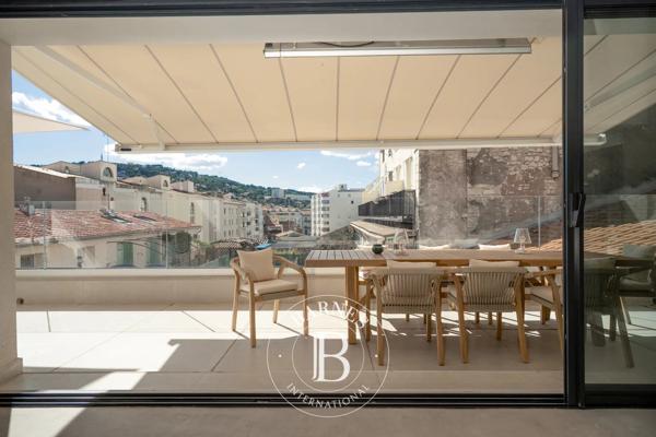 Sète, Appartement 4 Chambres -  275 m² à vendre
